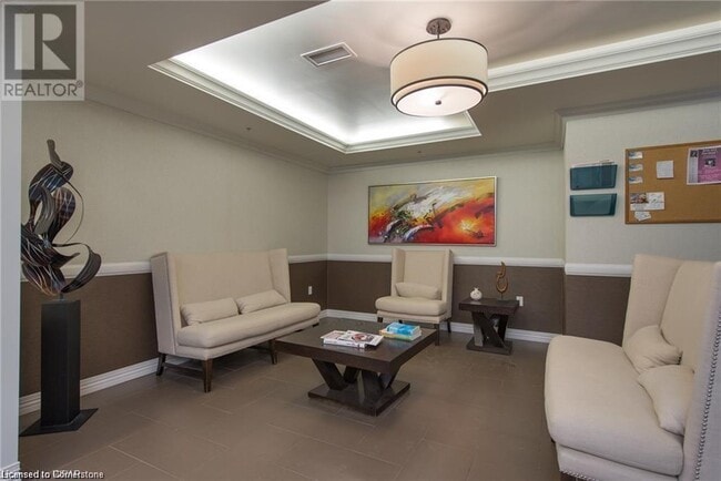 Building Photo - 776 Laurelwood Dr