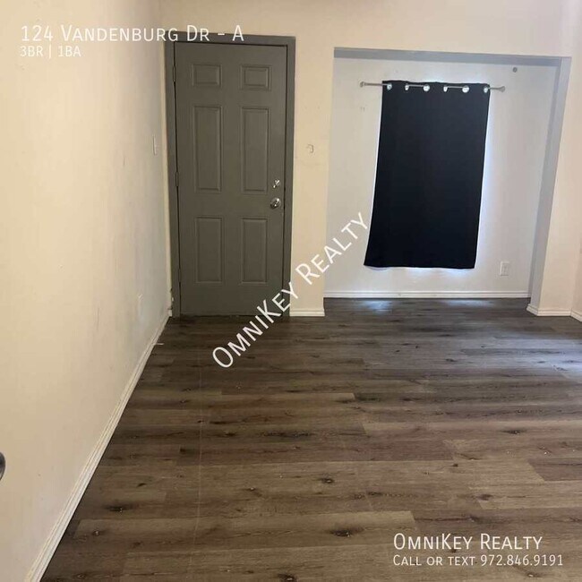 Building Photo - 124 Vandenburg Dr