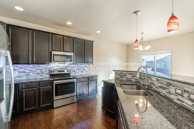 Foto del edificio - 10019 Intrepid Way