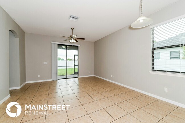 Foto del edificio - 105 NE 7th Pl