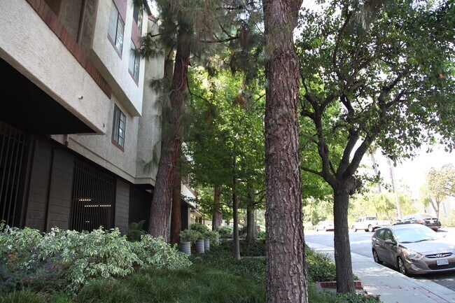 Foto del edificio - 4280 Via Arbolada