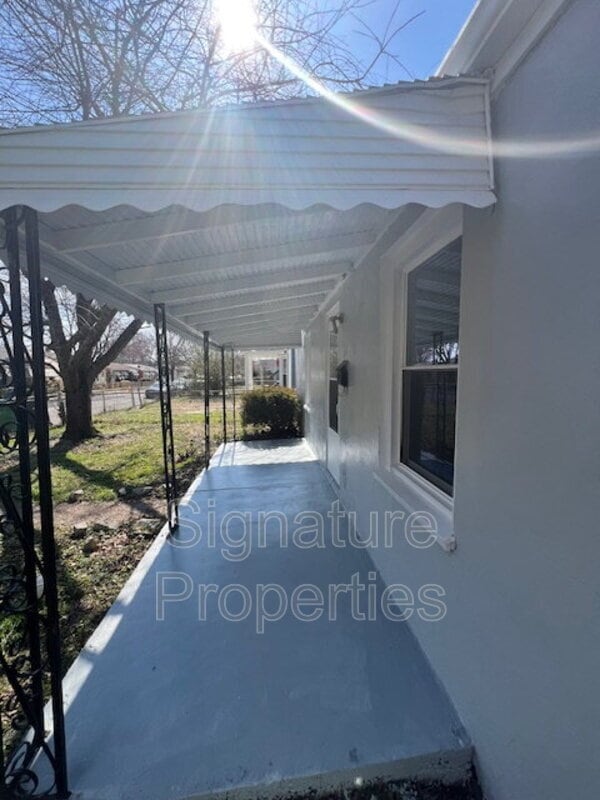 Building Photo - 1108 Sumpter St