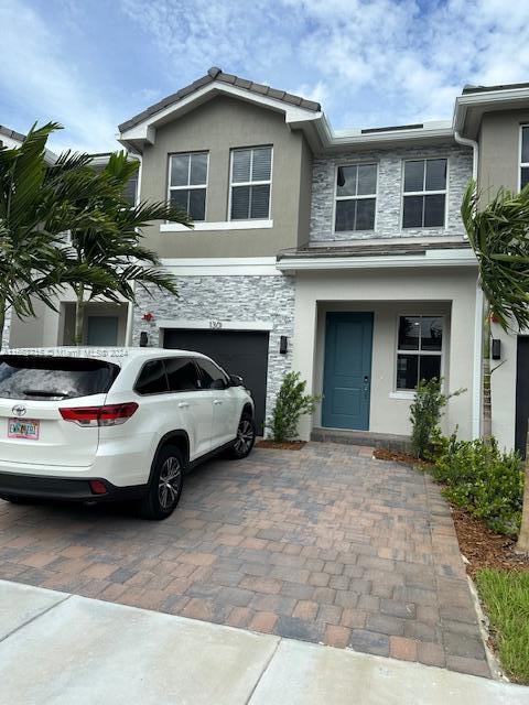 Primary Photo - 130 SW 170th Ave
