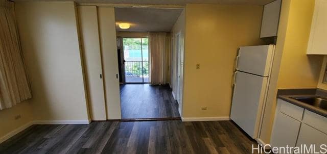 Building Photo - 1420 Alapai St