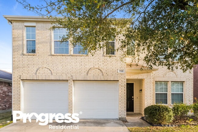 Building Photo - 17506 Hoover Gardens Dr