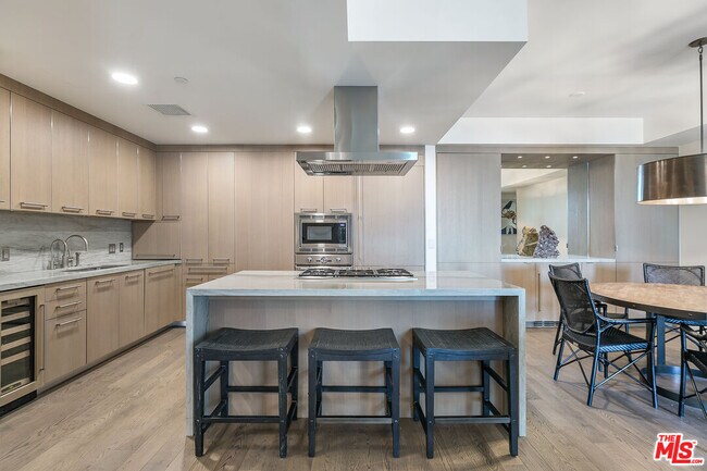 Foto del edificio - 1755 Ocean Ave