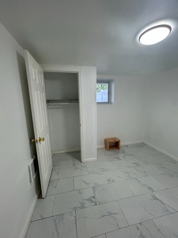 Building Photo - 94 Eaton Pl