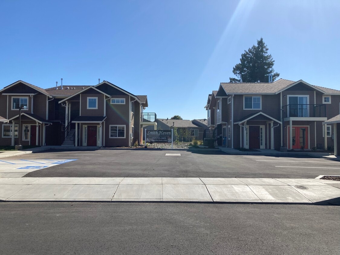 2052 Smith Ln, Fortuna, CA 95540 Apartments in Fortuna, CA