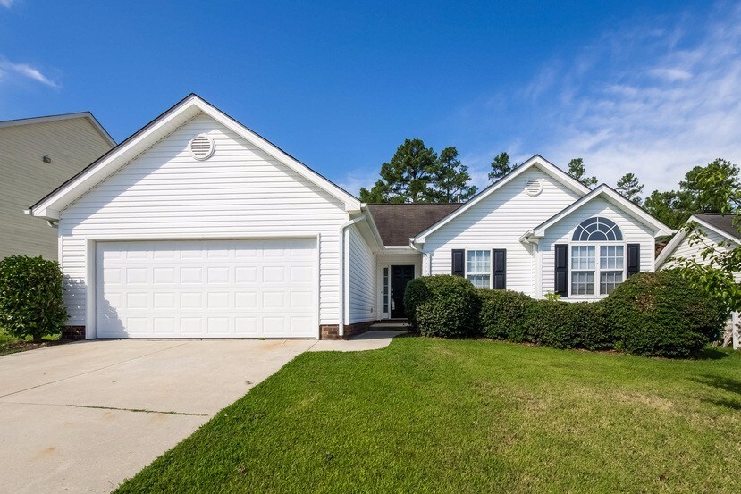 Foto principal - 769 Sir Raleigh Dr