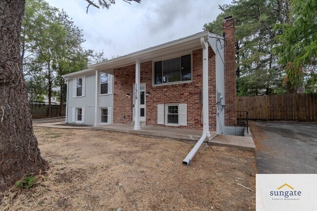 Foto del edificio - 11319 Harding Rd