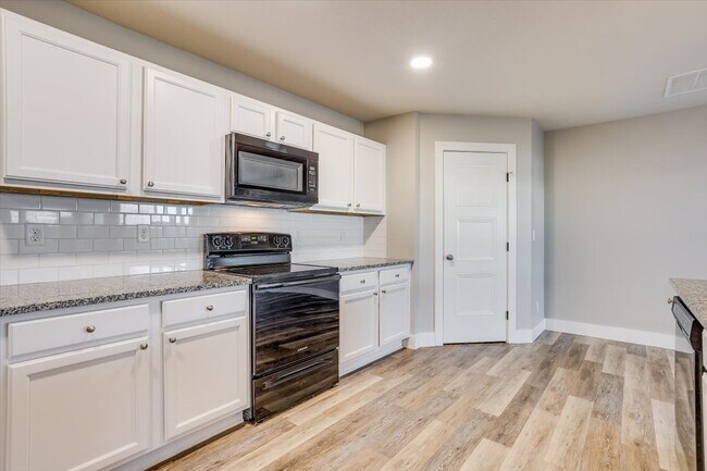 Foto del edificio - 8813 W Haylee St