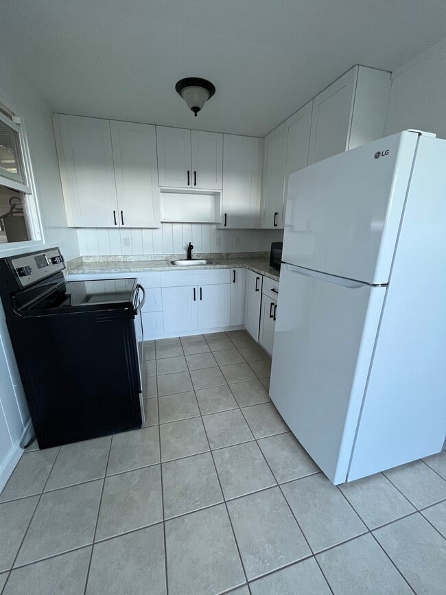 Foto del edificio - 371 Kalua Rd