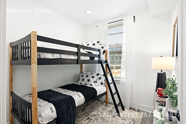 Foto del edificio - 2248 E Somerset St