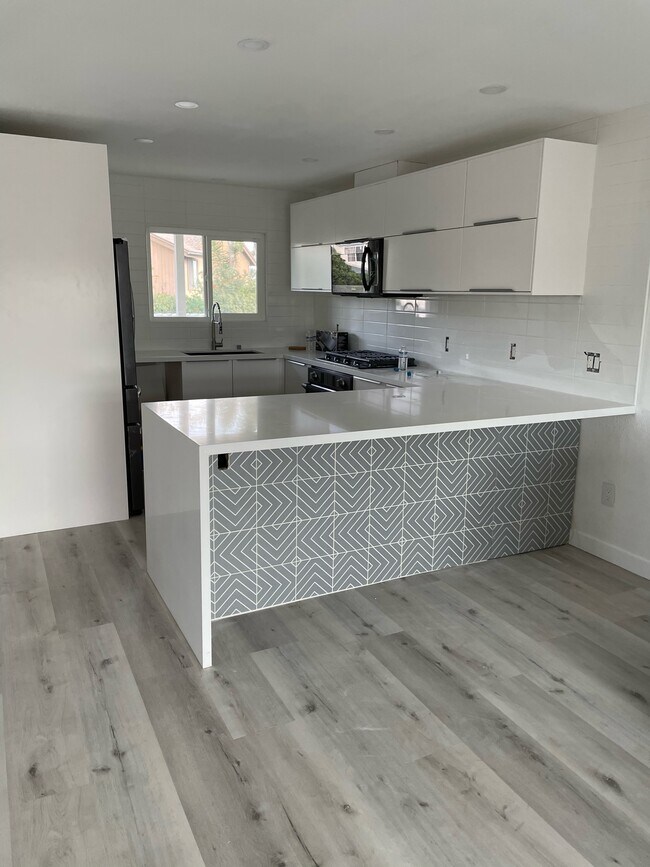 Foto del edificio - 4971 Dunes St