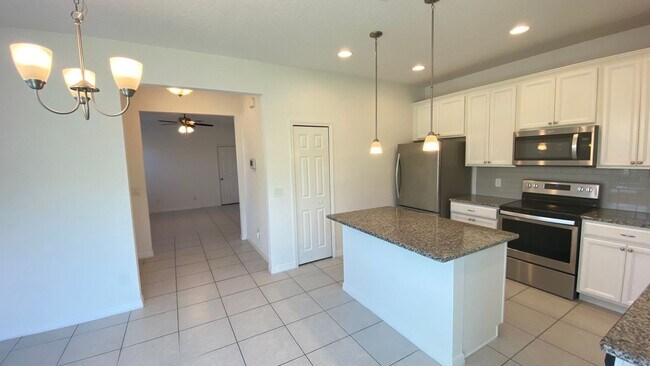 Foto del edificio - 3BD/2.5BA Town Home in Sawgrass Landing In...