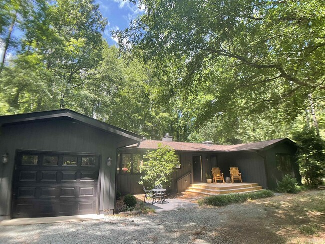 Building Photo - 105 Northwood Dr