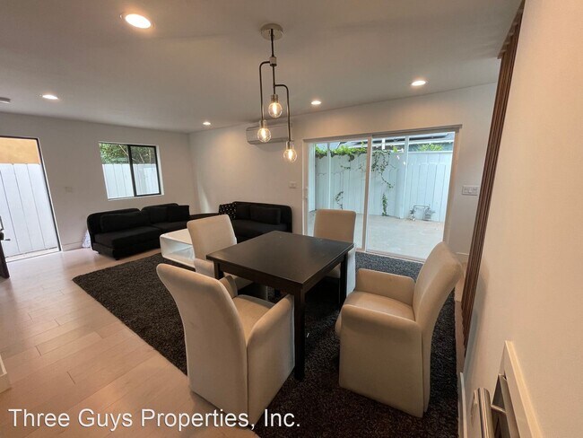Foto del edificio - 3 br, 3 bath House - 7502 High Ave