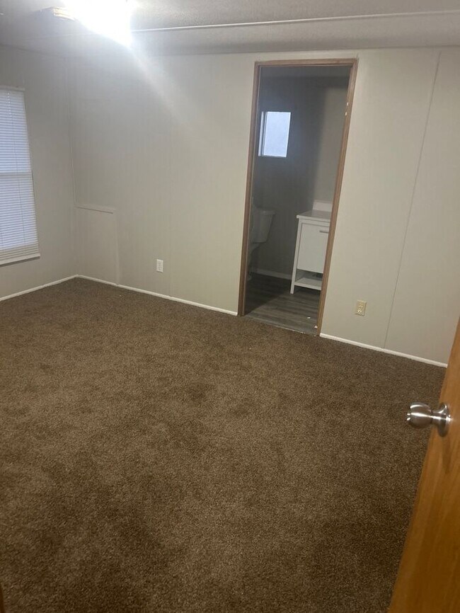 Foto del edificio - Newly Remobile Home For sale