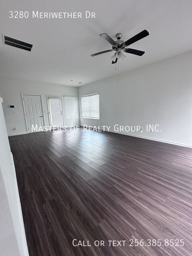 Building Photo - 3280 Meriwether Dr