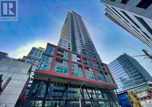 Building Photo - 108-1108 Peter St