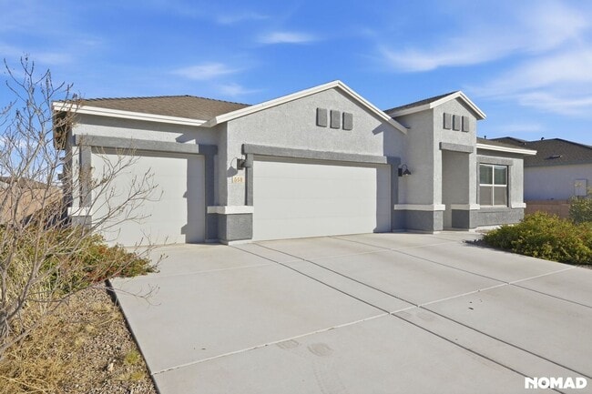 Building Photo - Spacious 5BR House in Vail