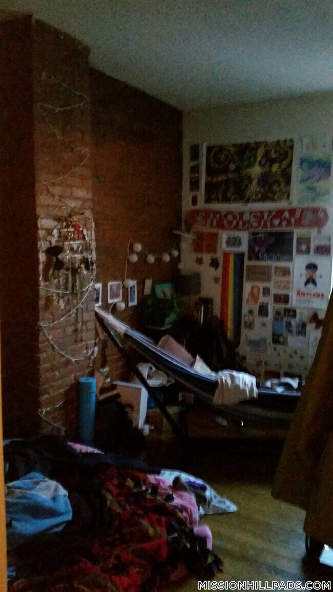 Foto del edificio - 894 Huntington Ave