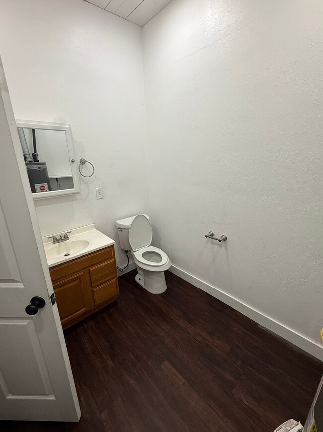 Building Photo - 431 Diane Dr