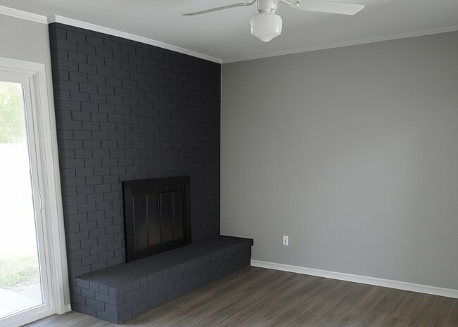 Building Photo - 1306 Holt Ave