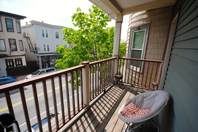 Foto del edificio - 1085 Dorchester Ave