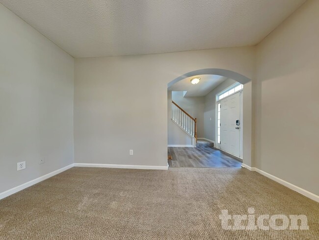 Building Photo - 5739 Newnan Cir