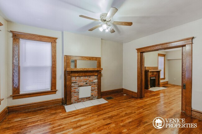 Foto del edificio - 2178 Summit St