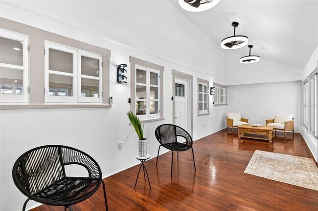 Foto del edificio - 1330 Cherry St NE