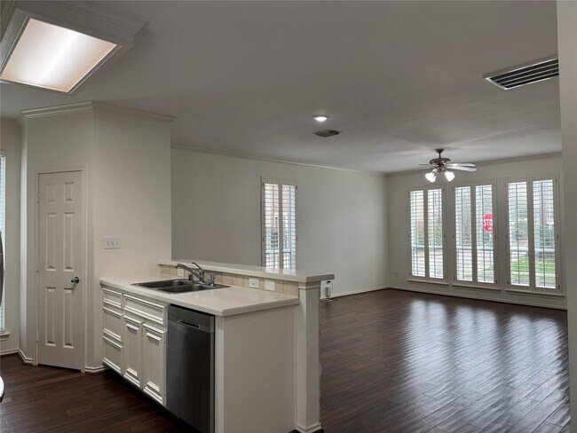 Foto del edificio - 1908 Bailey St