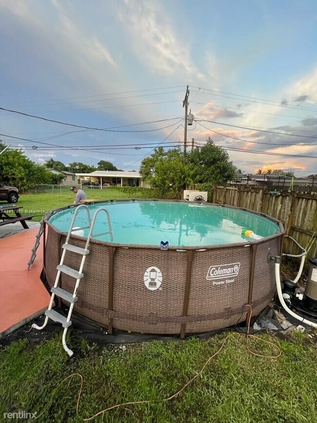 Building Photo - 3 br, 2 bath House - 20431 SW 118th Ave # ...