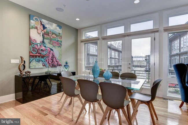 Foto del edificio - 5206 Willet Bridge Ct