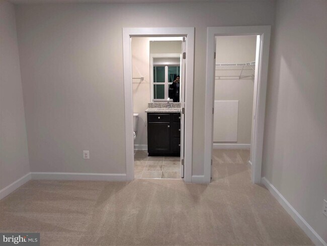 Foto del edificio - 13242 Woodland Pond Pl