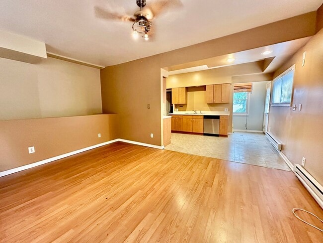 Photo - 2709 Josephine St Apartment