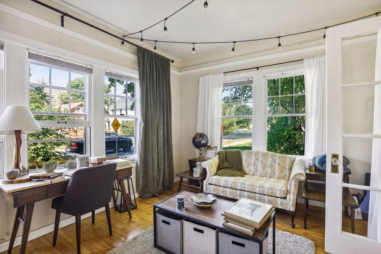 Foto principal - 1711 Fillmore St NE