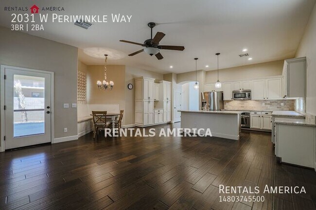 Building Photo - Farmhouse-Chic South Chandler Home!