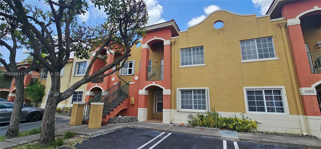 Foto principal - 13407 SW 154th St
