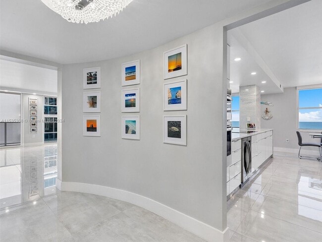 Foto del edificio - 2751 S Ocean Dr