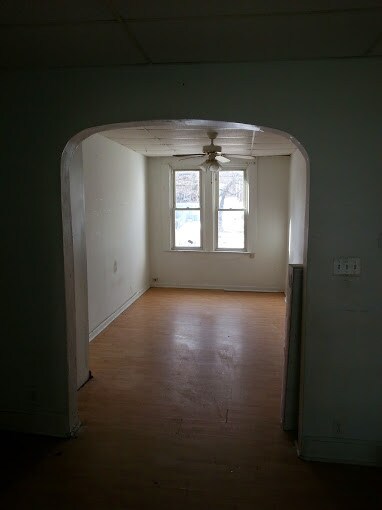 Building Photo - 1329 Cambria St