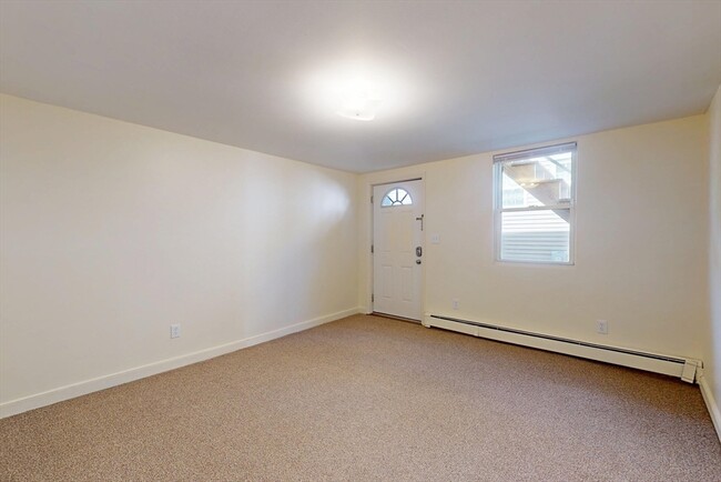 Building Photo - 54 Rumford Ave