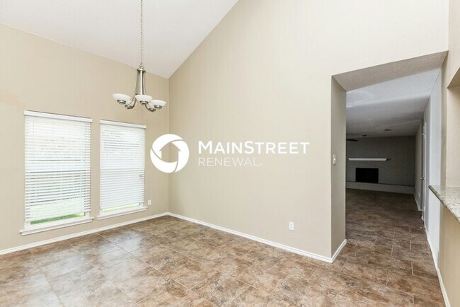 Foto del edificio - 3 Bedroom Pet-Friendly Home in Fort Worth, TX with Main Street Renewal