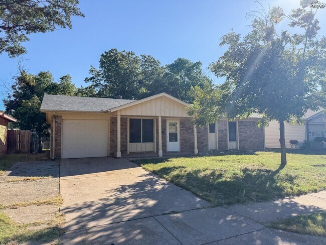 Foto del edificio - 5011 Rock Point St