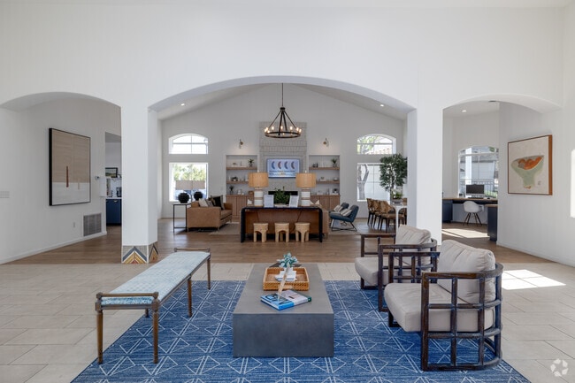 Interior Photo - CityScape at Lakeshore