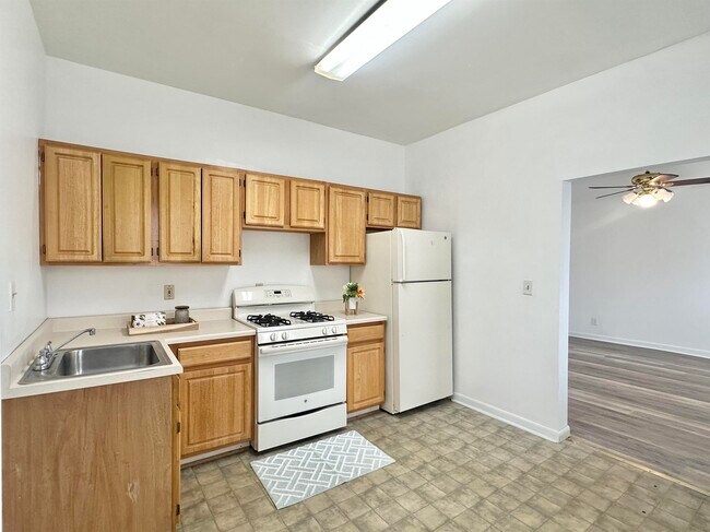 Foto del edificio - 1739 4th St