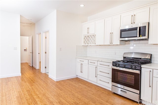 Building Photo - 5202 E Daggett St