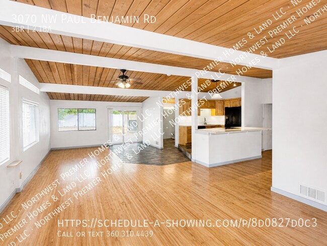 Foto del edificio - 3070 NW Paul Benjamin Rd
