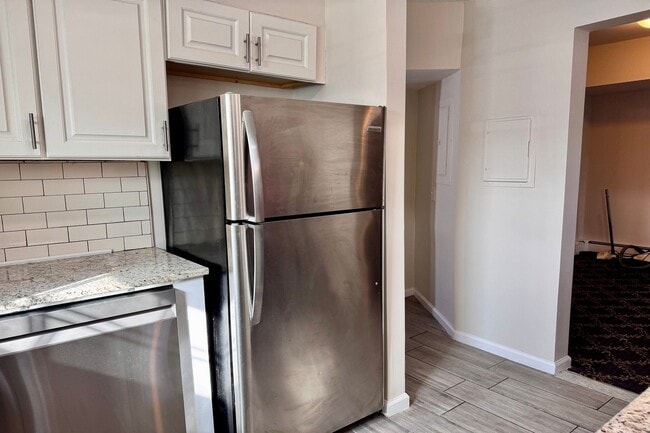 Foto del edificio - 11 N Dean St